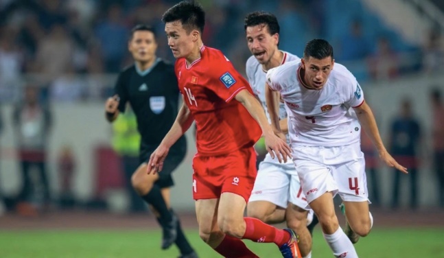 Ảnh bài viết Tuyển Việt Nam đấu Bangladesh, rà soát dàn sao nhập tịch