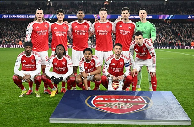 Đứng đầu l&agrave; Arsenal với th&agrave;nh t&iacute;ch to&agrave;n thắng cực kỳ ấn tượng.