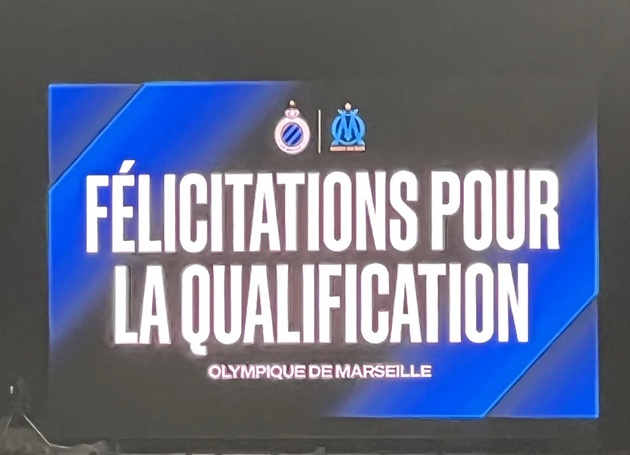 Tại Bỉ, Club Brugge ch&uacute;c mừng Marseille đi tiếp trước thời điểm Benfica c&oacute; b&agrave;n thắng ở ph&uacute;t thứ 90+8.