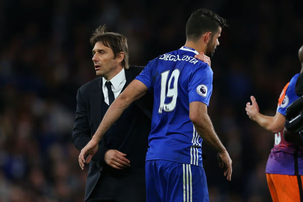 Một tin nhắn đặt dấu chấm hết.