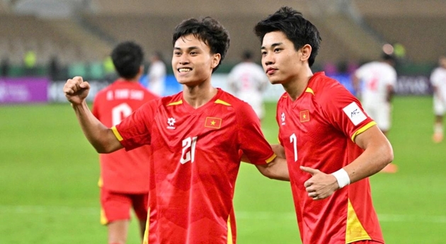 C&aacute;c cầu thủ U23 Việt Nam sẽ phải đối diện v&ograve;ng quay khốc liệt của V-League.