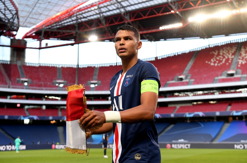 Thiago Silva l&agrave; một huyền thoại của PSG.