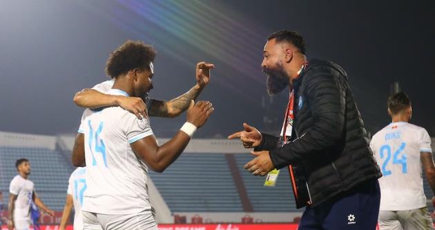 Ảnh bài viết Lập cú đúp, Xuân Son vẫn chưa hài lòng về bản thân