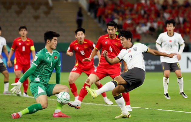 Trung Ki&ecirc;n tăng gi&aacute; ch&oacute;ng mặt sau th&agrave;nh c&ocirc;ng ở VCK U23 ch&acirc;u &Aacute;.