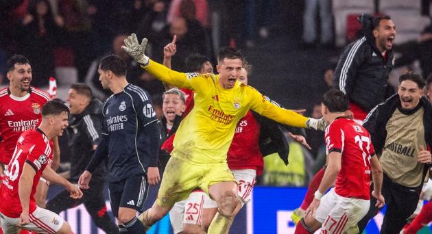 Real sẽ t&aacute;i ngộ Benfica v&agrave; người cũ Mourinho ở trận play-off.