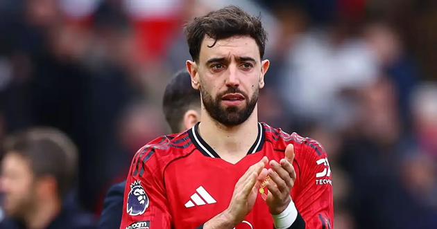 Ảnh bài viết Carrick dập tắt tin đồn Bruno rời MU