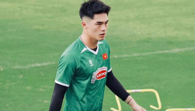 Trung Ki&ecirc;n l&agrave; người g&aacute;c đền đ&aacute;ng tin cậy.