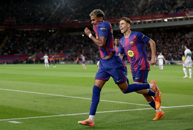 Barcelona c&oacute; thống k&ecirc; đối đầu rất tốt trước Elche.