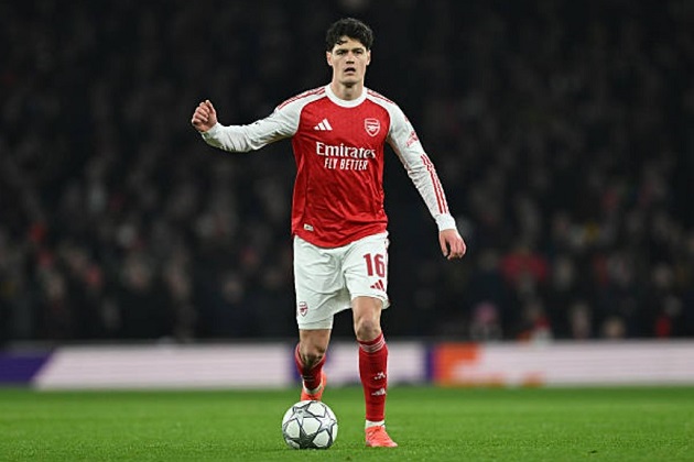 Ảnh bài viết Arsenal theo dõi Manzambi, cân nhắc tương lai Norgaard