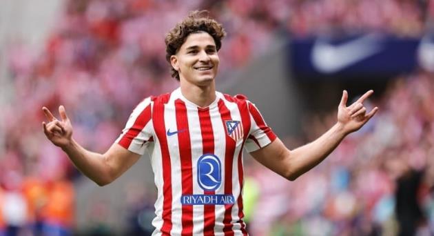 Arsenal cần một sát thủ như Julian Alvarez.