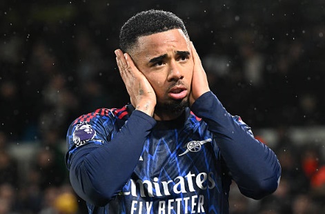 Gabriel Jesus (7.1 điểm): V&agrave;o s&acirc;n thay cho Viktor Gyokeres. Jesus đ&atilde; mang đến l&agrave;n gi&oacute; mới cho h&agrave;ng c&ocirc;ng trong những ph&uacute;t cuối. Anh thi đấu năng nổ v&agrave; tự m&igrave;nh ghi b&agrave;n thắng ấn định tỉ số 4-0 sau một pha dứt điểm quyết đo&aacute;n, cho thấy bản năng s&aacute;t thủ vẫn lu&ocirc;n thường trực.