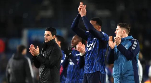 Ảnh bài viết HLV Leeds ca ngợi Arsenal là đội bóng hay nhất châu Âu