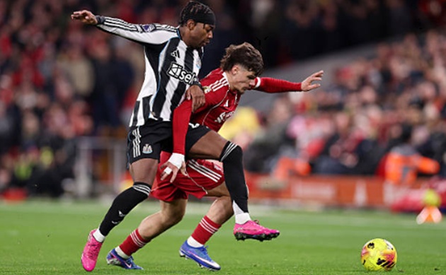 Milos Kerkez (7.5): Một ng&agrave;y thi đấu 