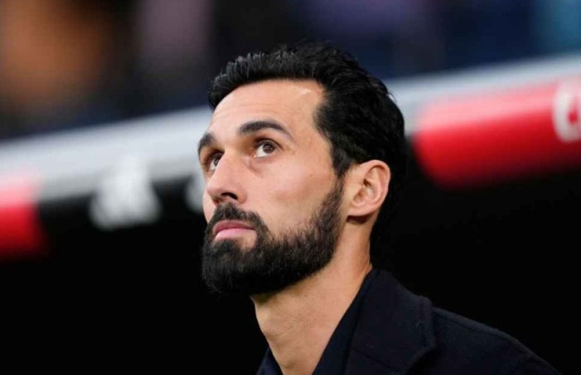 Arbeloa đối mặt &aacute;p lực tr&ecirc;n ghế n&oacute;ng Real.