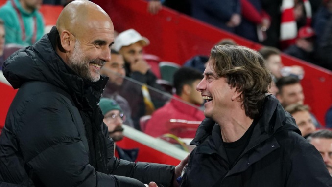 Ảnh bài viết Thomas Frank gọi Pep Guardiola là HLV giỏi nhất thế giới