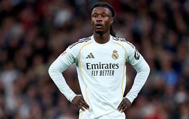 Eduardo Camavinga nằm trong tầm ngắm của Liverpool.