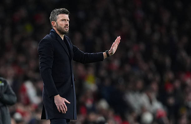 Michael Carrick chọn sự im lặng thay v&igrave; tranh c&atilde;i tr&ecirc;n truyền th&ocirc;ng với Roy Keane.