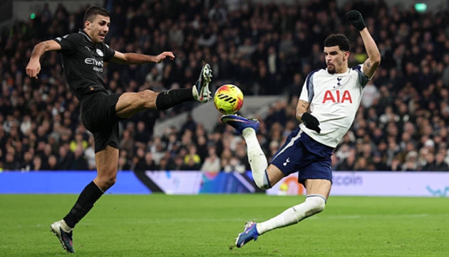 Ảnh bài viết Tottenham ngược dòng ngoạn mục từ khoảnh khắc thiên tài của Solanke