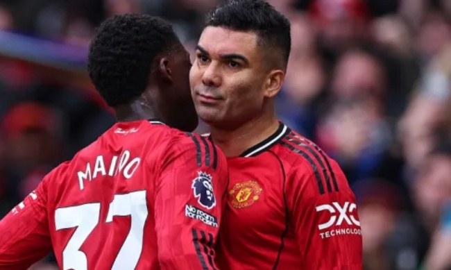 Casemiro chơi thăng hoa thời gian qua.