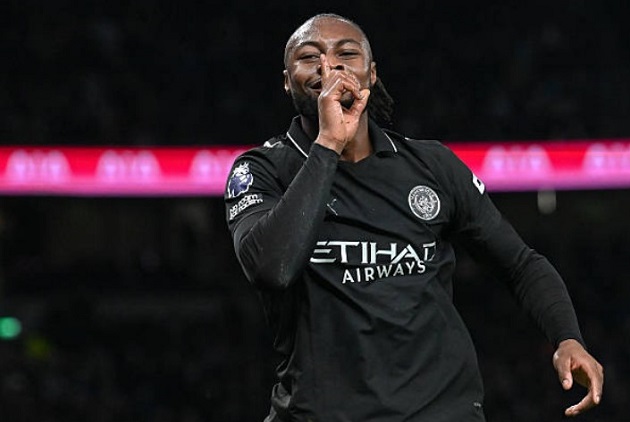 Antoine Semenyo &mdash; 7.3: L&agrave; mối đe dọa thường trực b&ecirc;n h&agrave;nh lang c&aacute;nh tr&aacute;i, anh đ&atilde; dứt điểm lạnh l&ugrave;ng ở tư thế thuận lợi để nh&acirc;n đ&ocirc;i c&aacute;ch biệt cho Man City.