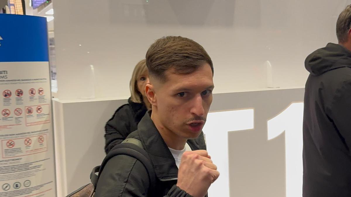 Ảnh bài viết Bayern Munich đẩy Bryan Zaragoza sang AS Roma