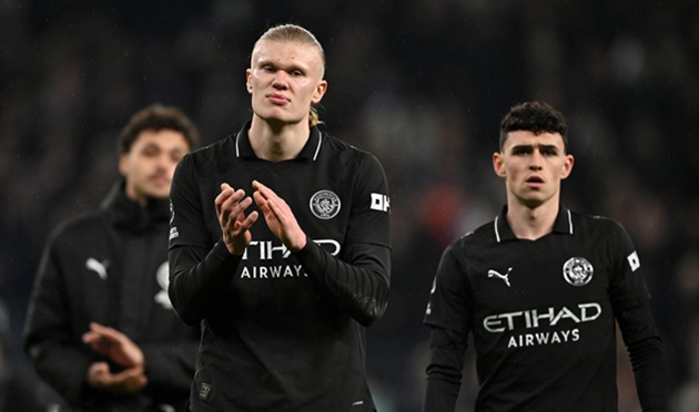 Man City khó lòng đua vô địch với Arsenal.