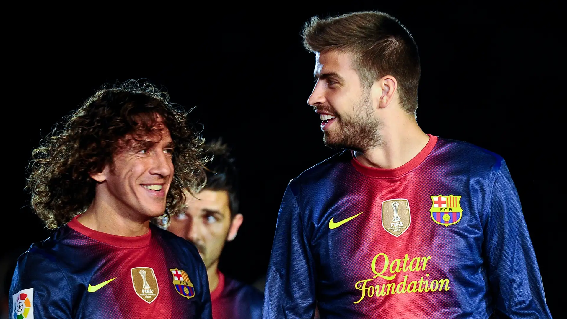 Puyol và Pique, cặp trung vệ huyền thoại tại Camp Nou.