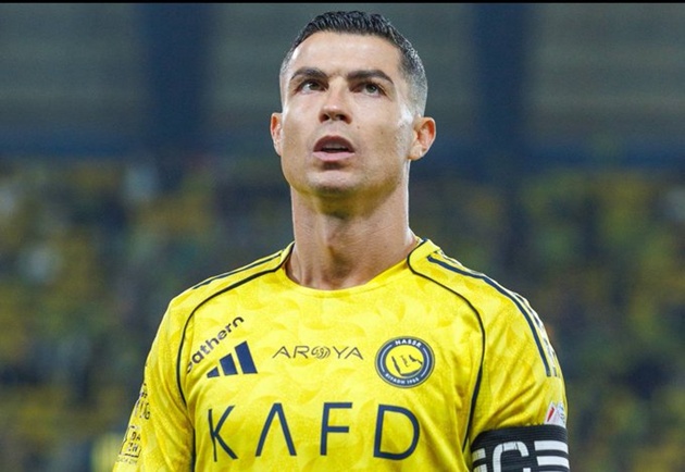Romano x&aacute;c nhận Ronaldo kh&ocirc;ng ra s&acirc;n cho Al Nassr trận kế tiếp.