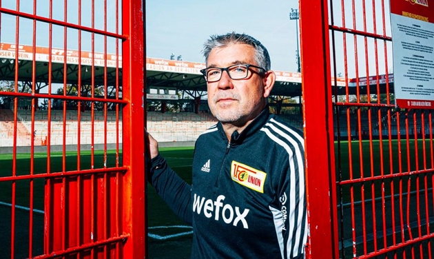 Urs Fischer l&agrave; huấn luyện vi&ecirc;n vĩ đại nhất lịch sử Union Berlin.