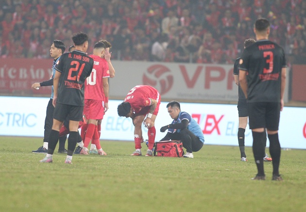 Văn Hậu l&agrave; một trong những tuyển thủ Việt Nam chấn thương gần đ&acirc;y. Ảnh: Vietnamnet