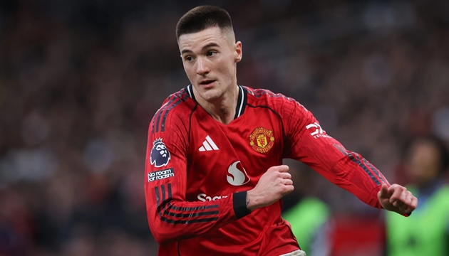 Ảnh bài viết Ferdinand hé lộ chuyện hậu trường về Sesko tại MU