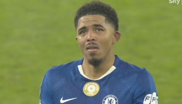 Ảnh bài viết Thua đau Arsenal, Wesley Fofana bật khóc ngay trên sân