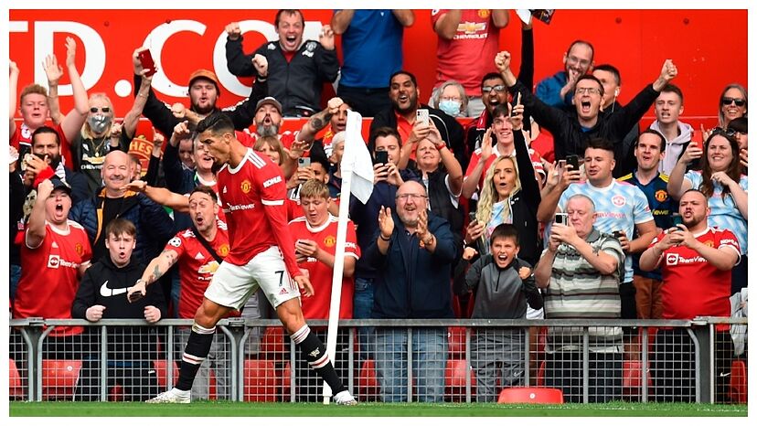 Khi b&oacute;ng đ&aacute; cần kh&eacute;p lại bằng cảm x&uacute;c.