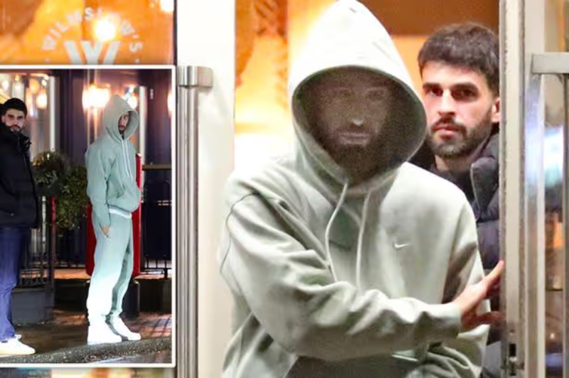 Bàn thắng đến từ bộ óc trong bóng tối.