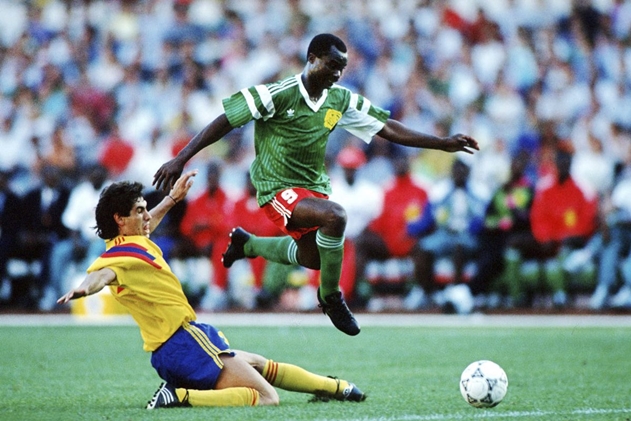 Roger Milla l&agrave; một tượng đ&agrave;i của b&oacute;ng đ&aacute; ch&acirc;u Phi n&oacute;i chung.
