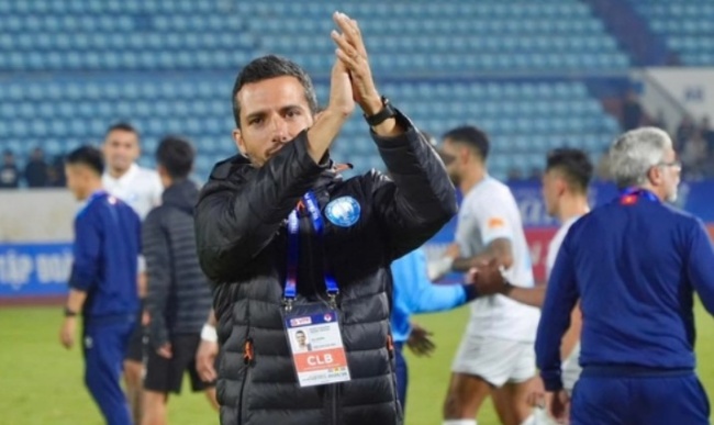 Ảnh bài viết HLV Nam Định tự tin đấu đại diện Malaysia tại Shopee Cup