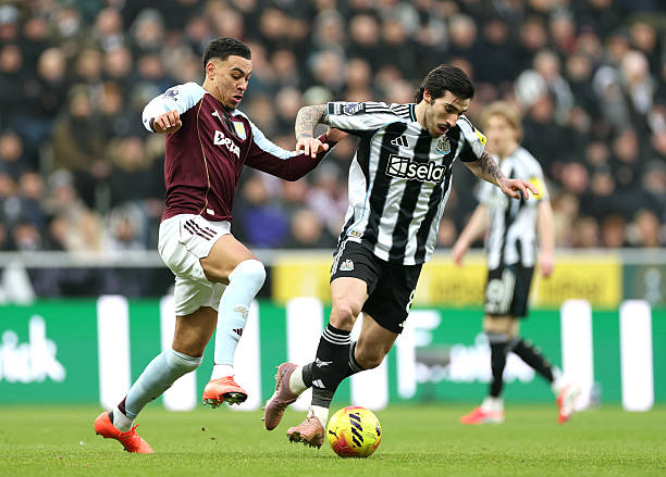 Sandro Tonali được xem l&agrave; một trong những tiền vệ 