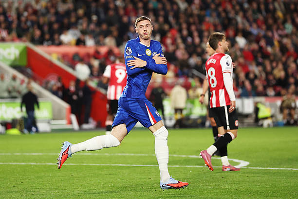 Cole Palmer đang được li&ecirc;n kết mạnh mẽ với Man Utd. 