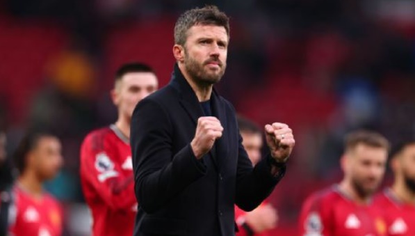 Ảnh bài viết Carrick phớt lờ tin đồn để cùng Man Utd bứt phá