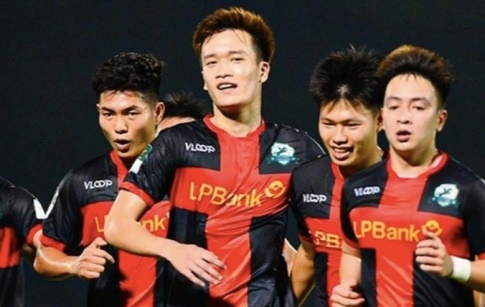 Ảnh bài viết Soi trận Ninh Bình vs HAGL: Thử thách cho khối bê tông phố Núi