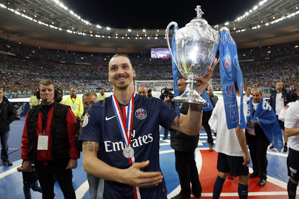 Paris hoa lệ, giấc mơ C1 vẫn xa vời.