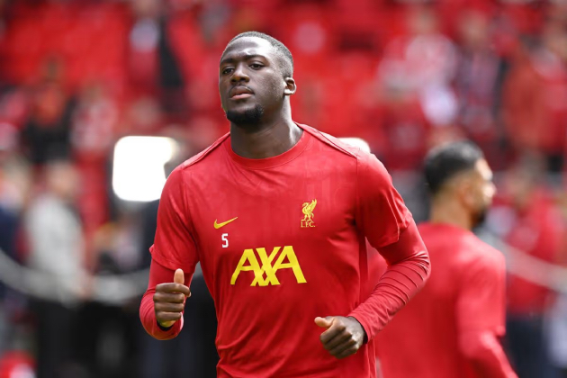 Liverpool có nguy cơ mất trắng Konate.