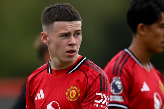 Ảnh bài viết Kai Rooney phủ nhận thông tin ký hợp đồng khủng với MU