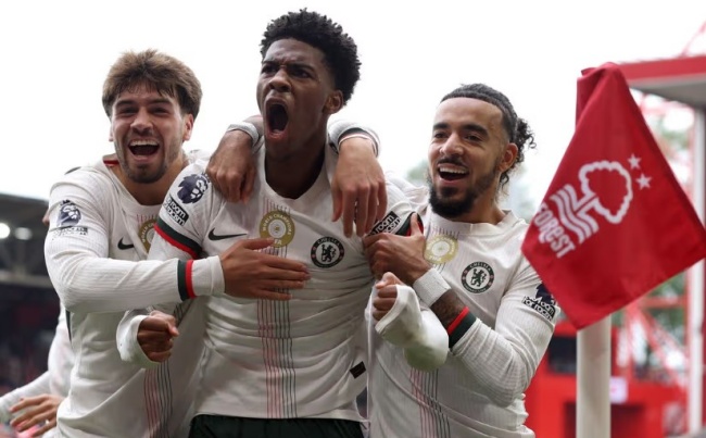 Ảnh bài viết "Rio Ferdinand đệ nhị" sẵn sàng thay thế Reece James đấu Wolves