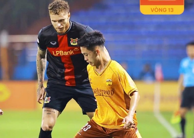 Ảnh bài viết Marciel gieo sầu cho Ninh Bình, HAGL thắng kịch tính