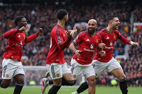 Ảnh bài viết 5 điểm nhấn MU 2-0 Tottenham: Phép màu Carrick, Kỷ lục của Bruno