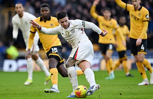 Enzo kết hợp với Cucurella và mang đến sự hiệu quả cho hành lang trái The Blues.