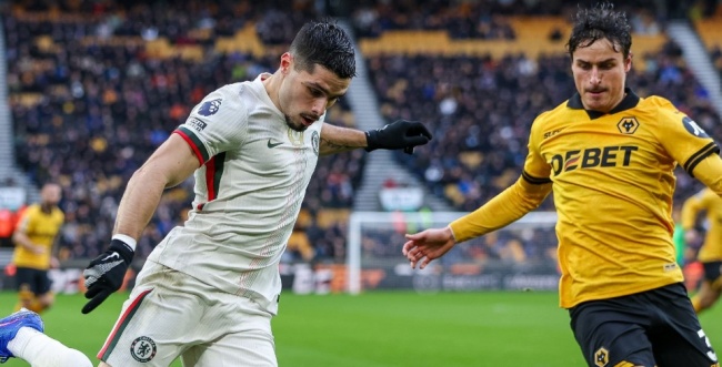 Pedro Neto - 7 điểm: Đối đầu với đội b&oacute;ng cũ, Neto thi đấu nỗ lực nhưng chưa thực sự hiệu quả như kỳ vọng.