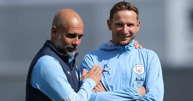 Ảnh bài viết Pep ca ngợi cánh tay phải một thời của Klopp