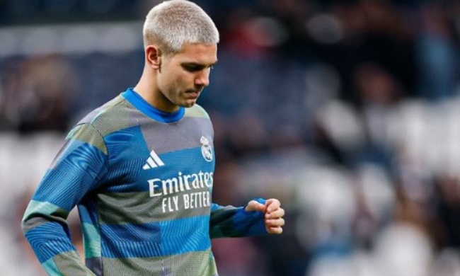 Mastantuono trong màu áo Real.